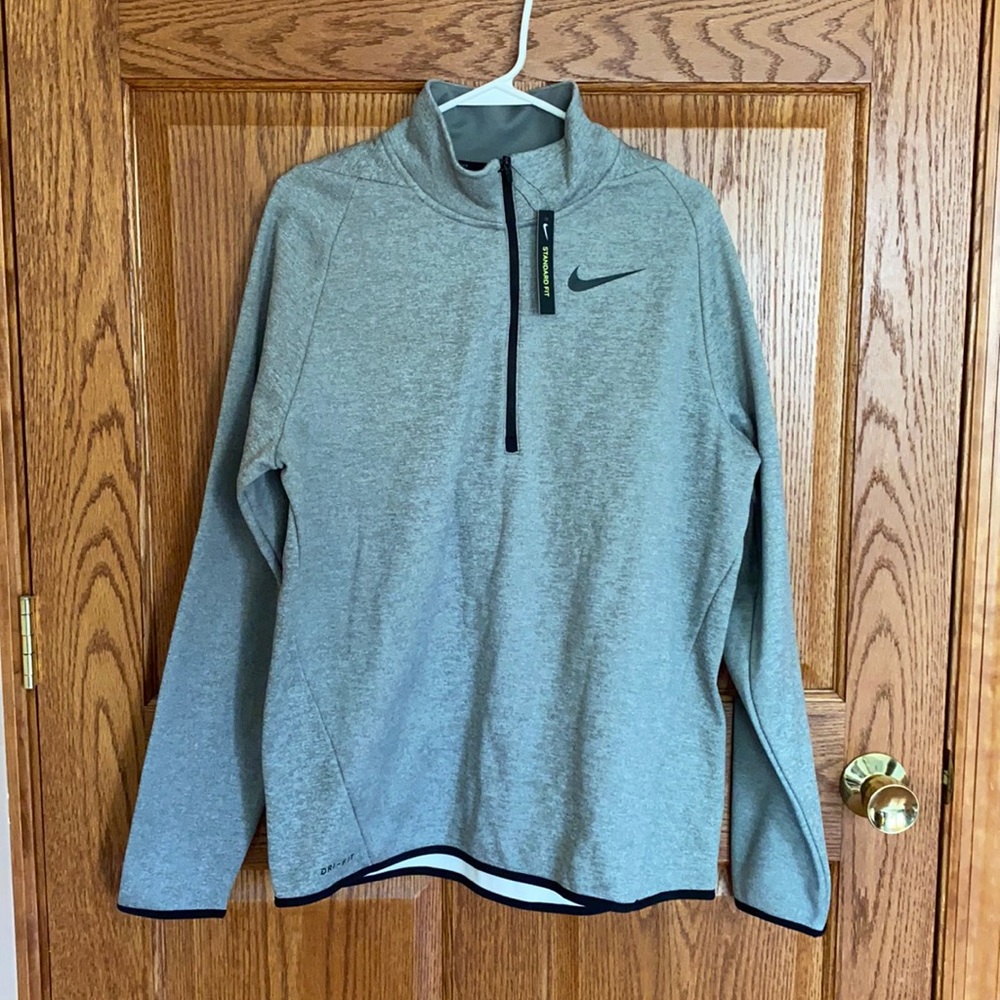 Nike Men’s Sweater